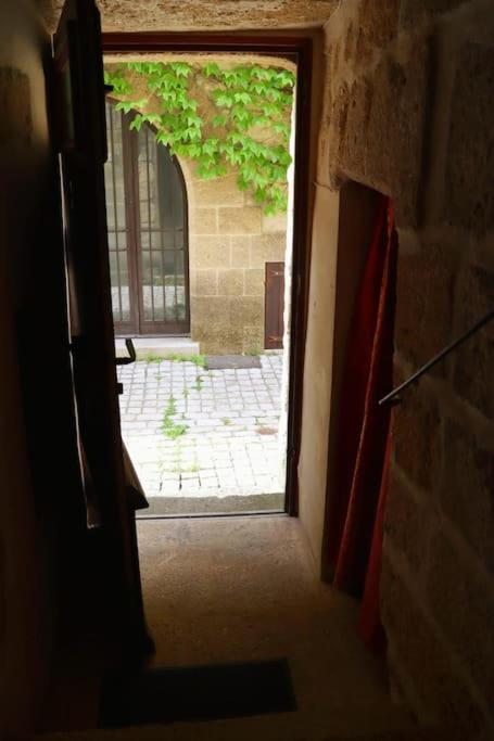 Apartmán Entre Uzes Et Le Pont-Du-Gard Le Logis D'Autrefois Castillon-du-Gard Exteriér fotografie